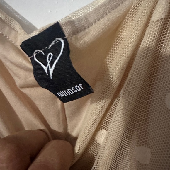 Windsor bodysuit. Mesh sleeves with polka dots. Beige. Never worn. No tags. - Picture 6 of 8